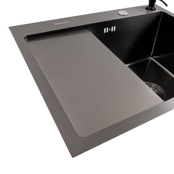 Кухонна мийка CM 58*48 R чорна PVD VALESO Handmade (круглий сифон 3,0/0,8) SP000044282 фото